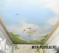 Натяжной потолок для лоджии с рисунком неба